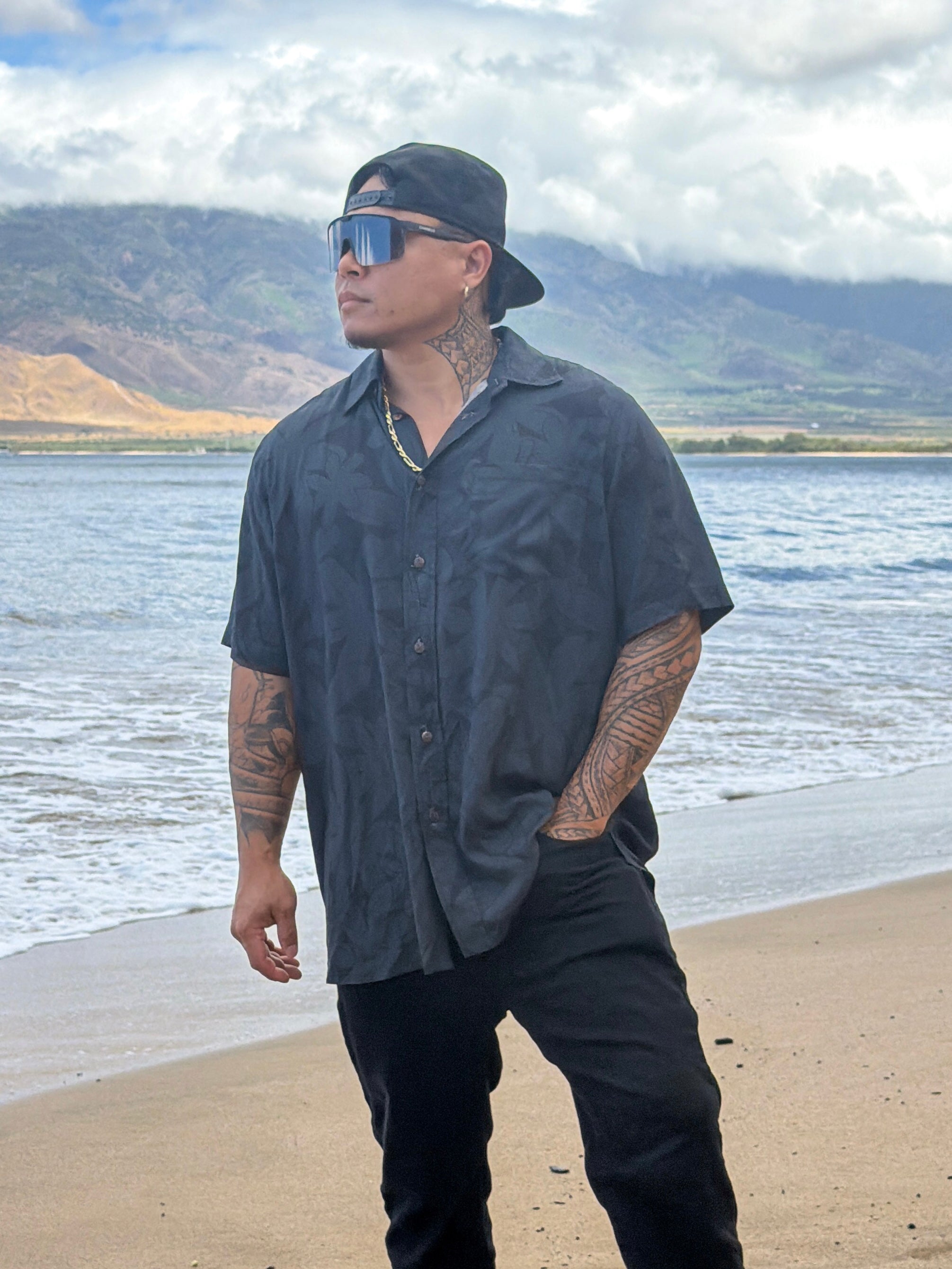 Tiare Button Up