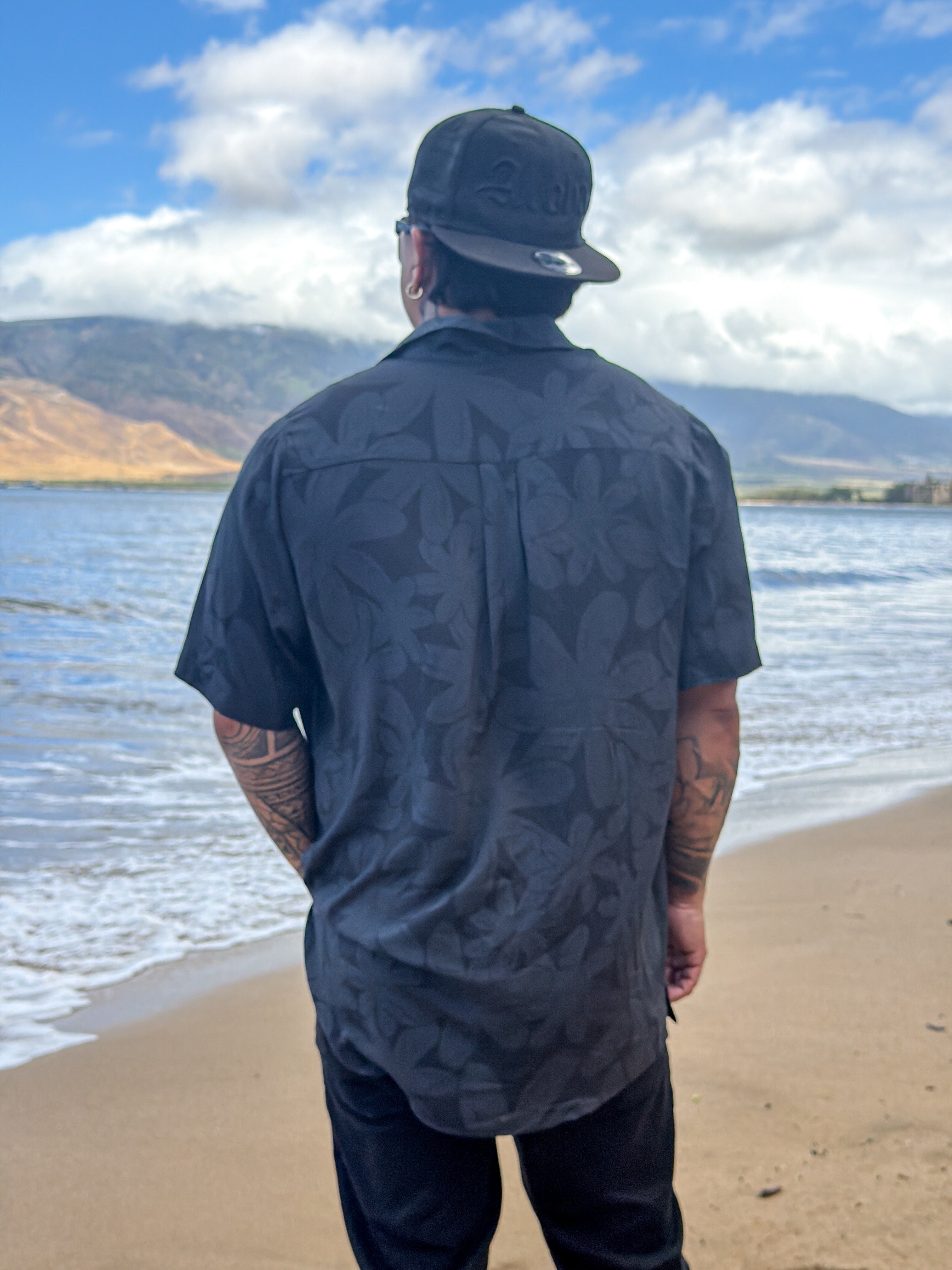Tiare Button Up